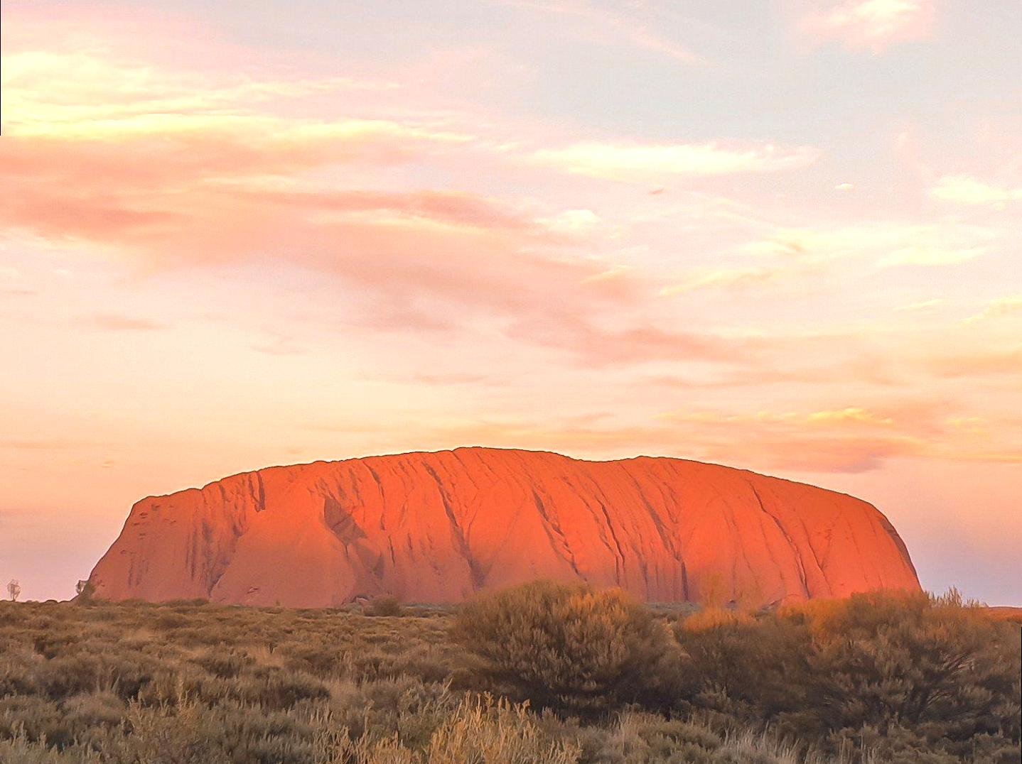 The Beauty of Uluru: Sunrise and Sunset Experiences